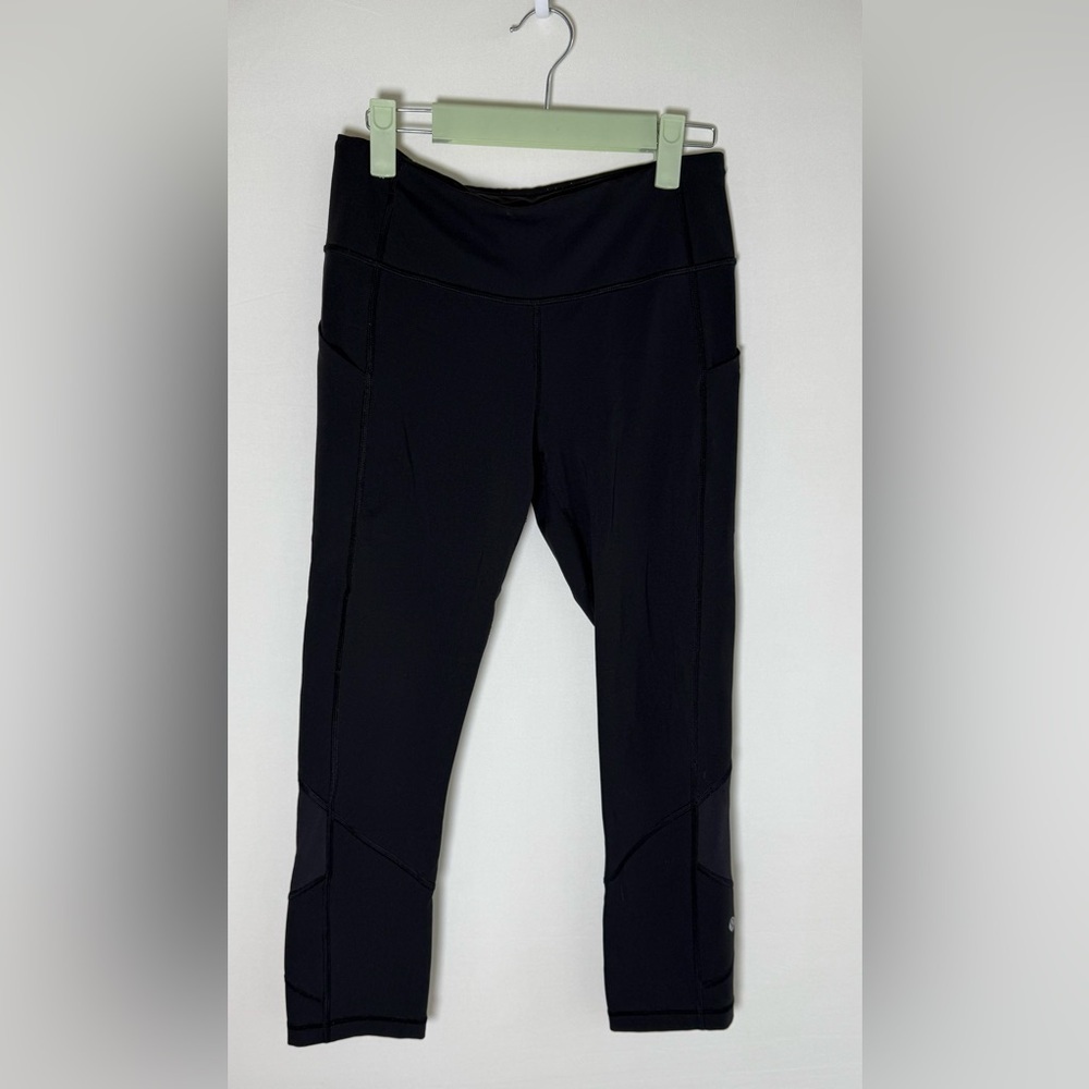 Lululemon leggings • women’s size 4